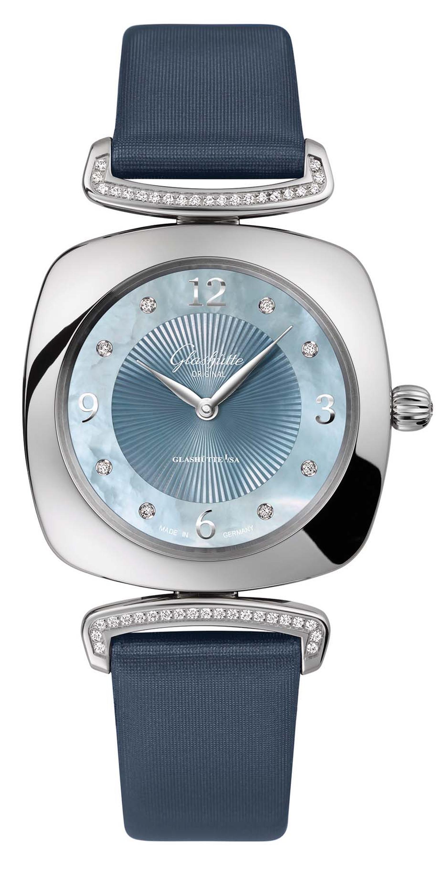 Glashutte pavonina best sale